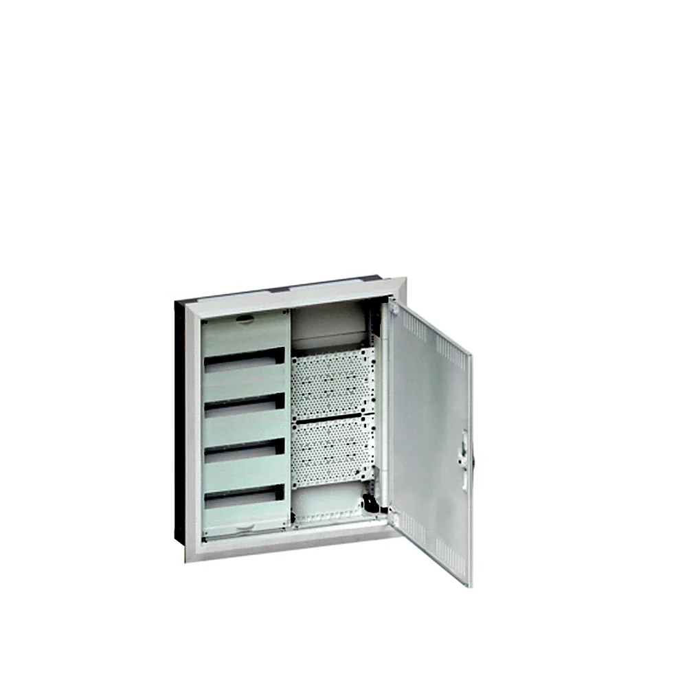 Щит Univers в/у IP30/II QC 657x565x112мм 48M+Multimedia