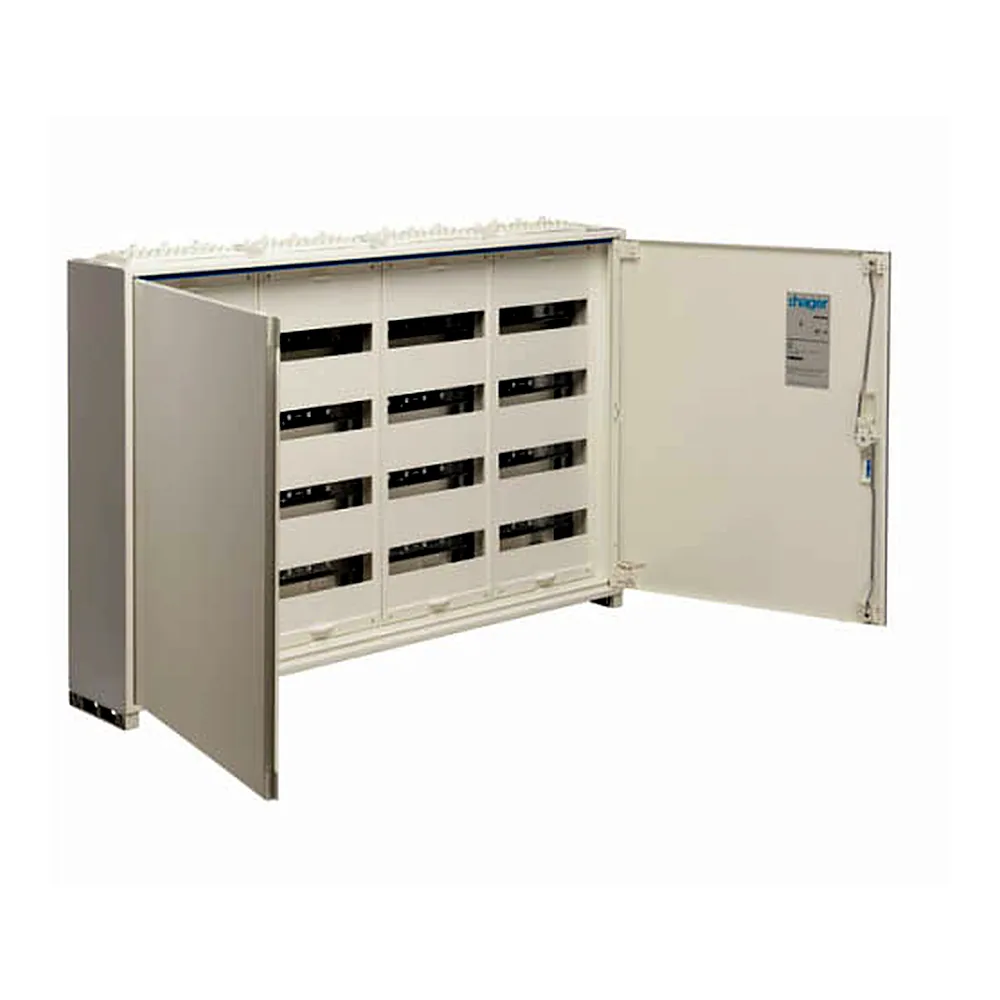 Щит Univers IP44/II 650x1050x161мм 192мод.(4x48)

, Hager