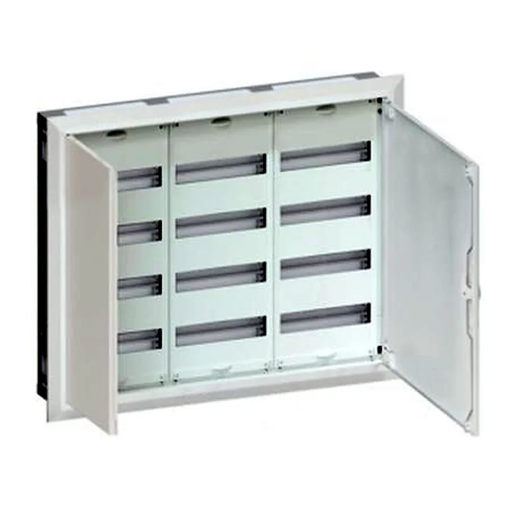 Щит Univers в/у IP30/II QC 657x815x112мм 144M