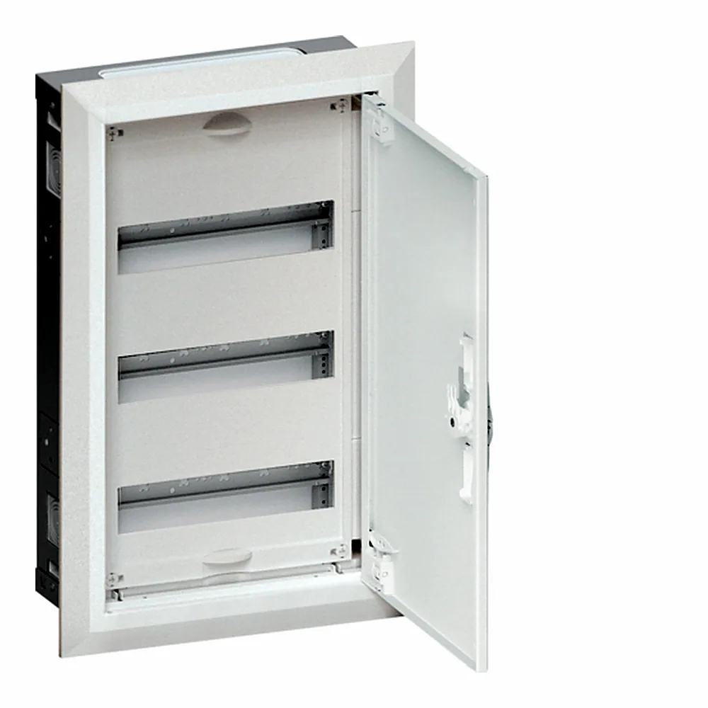 Щит Univers в/у IP30/II QC 507x315x112мм 36M