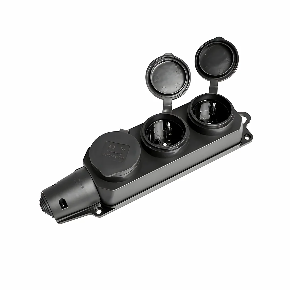 Колодка Videx TITANUM STANDARD IP44 3 гнізда 16А чорна TF-B316IP-B