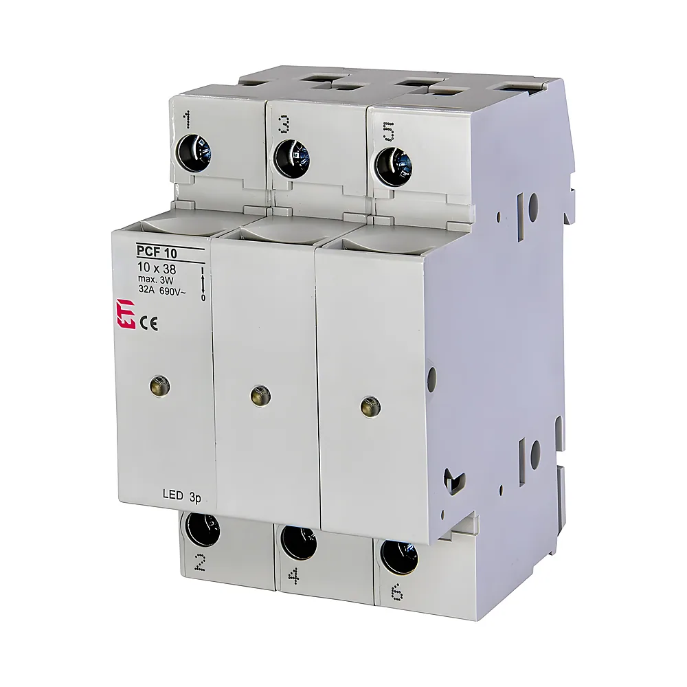 Роз'єднувач PCF 10 3P LED 690 В ETI 2550014