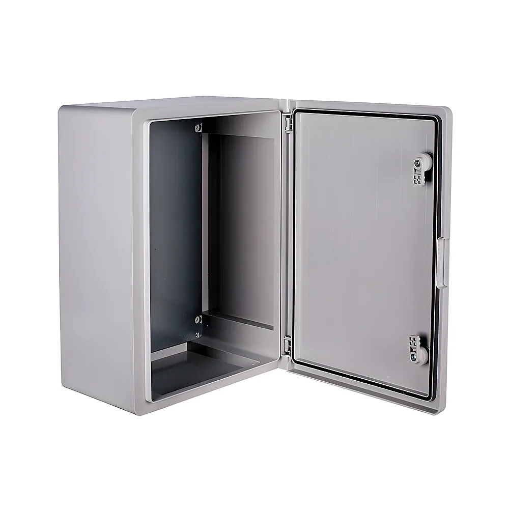 Щит з монтажною панеллю з ABS-пластику e.plbox.pro.p.50.35.22 з непрозорими дверима 500х350х220 мм IP65 E.NEXT p084105